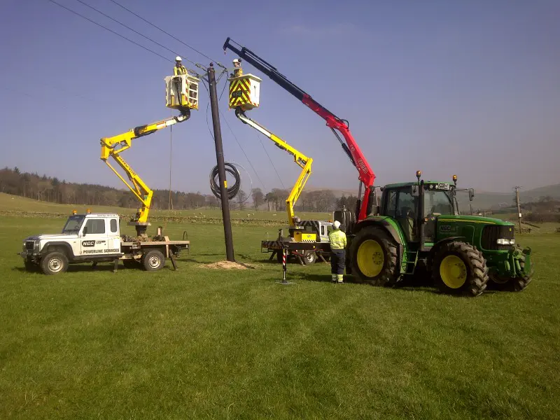 F80A.0.23 ON JOHN DEER TRACTOR